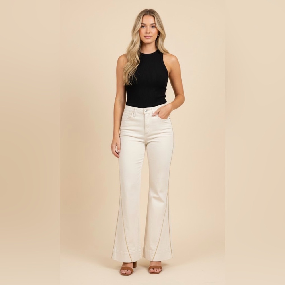 White Flare Leg Jeans Atellier